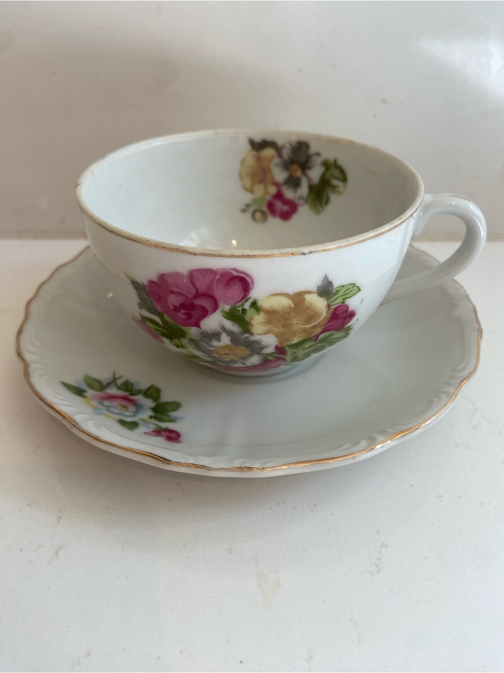 Vintage Japanese Tea Cups And Saucer Set Of (2) 1960’s (read)